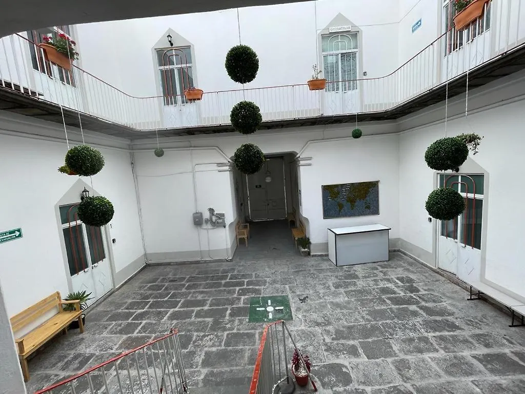 Habitacion #2, Centrica Y Comoda, Para 2-4 Personas Puebla Guest house