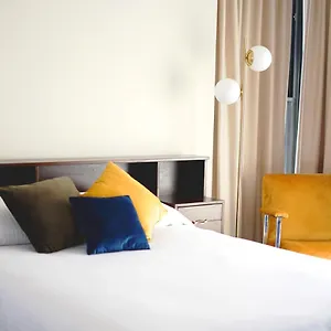The Dear Hostal